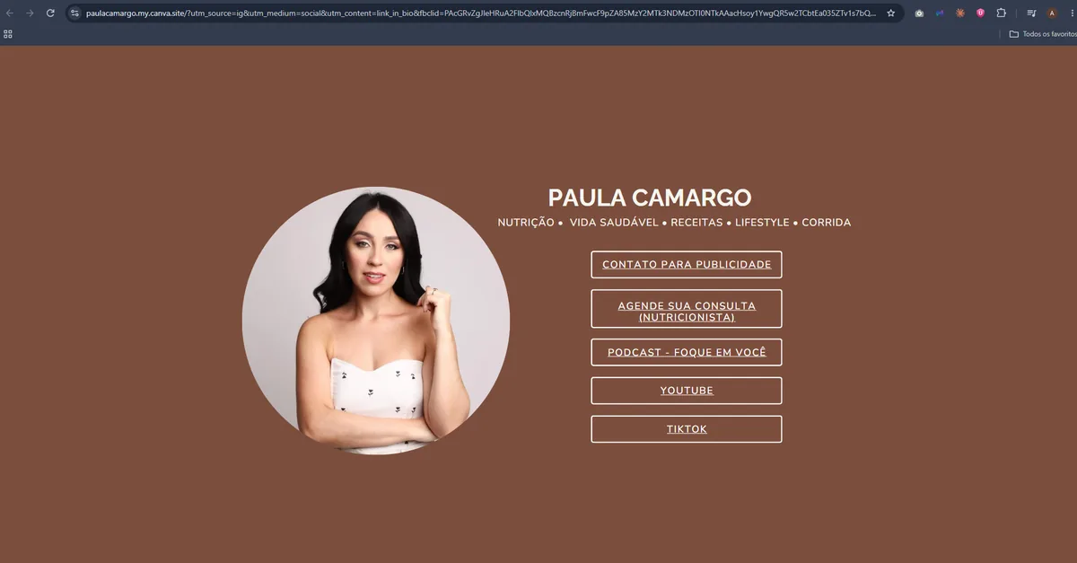 Captura do site atual de Paula Camargo no Canva
